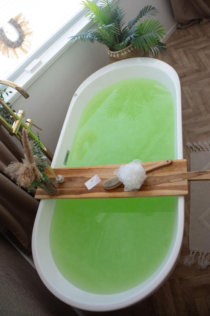 Apple Green